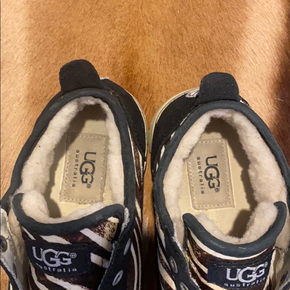 UGG - Picture 9 of 10